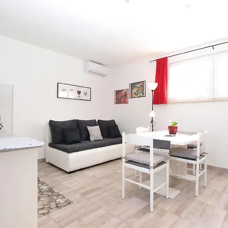 Fuer 2 Personen Ca 40 Qm In Fazana, Istrien Istrische Riviera *
