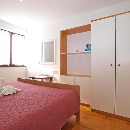 Fuer 2 Personen Ca 40 Qm In Fazana, Istrien Istrische Riviera Apartment