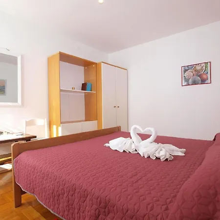 Fuer 2 Personen Ca 40 Qm In Fazana, Istrien Istrische Riviera Apartment
